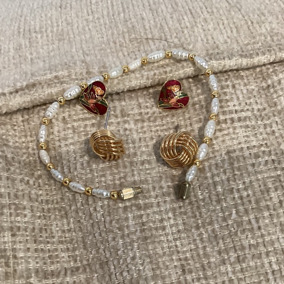 Fall color earrings and Pearl style bracelet lot - Picture 3 of 3